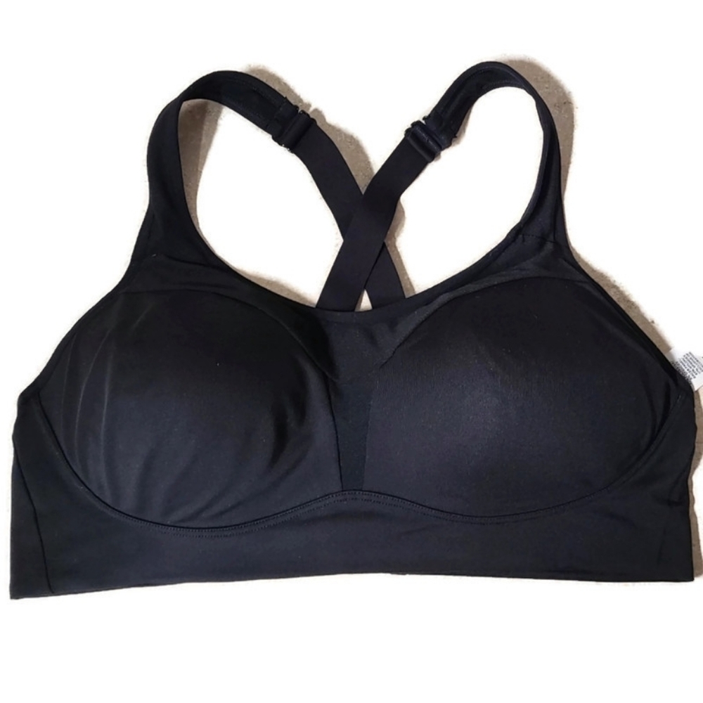 DONATING SOON Champion Sports Bra 🏃🏻‍♀️ | Black